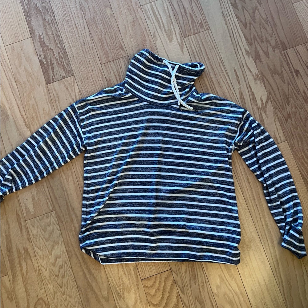 Nautical striped sweatshirt